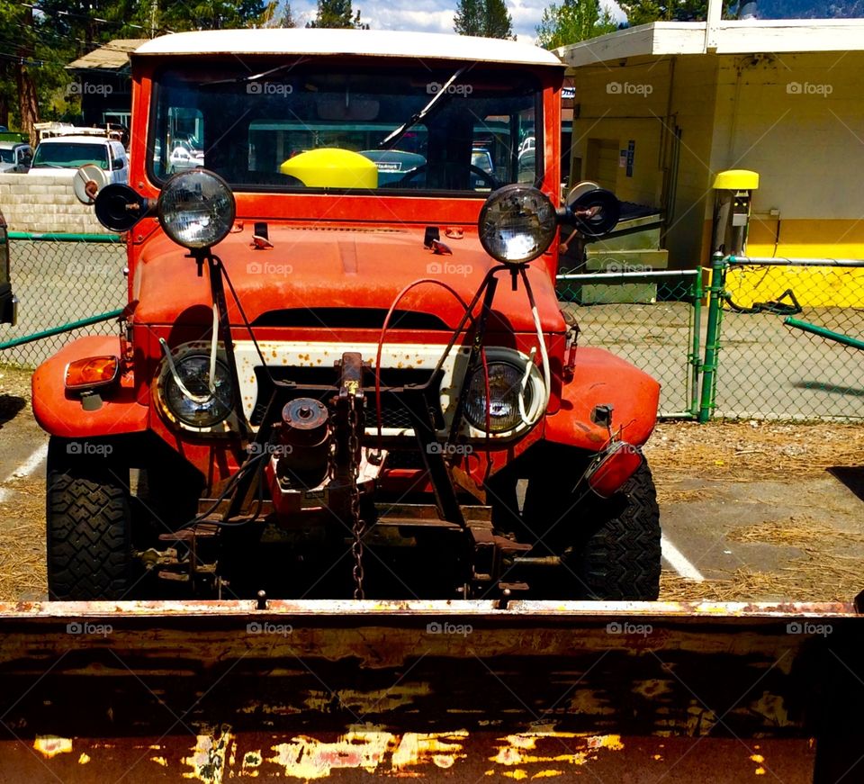 An old plow truck