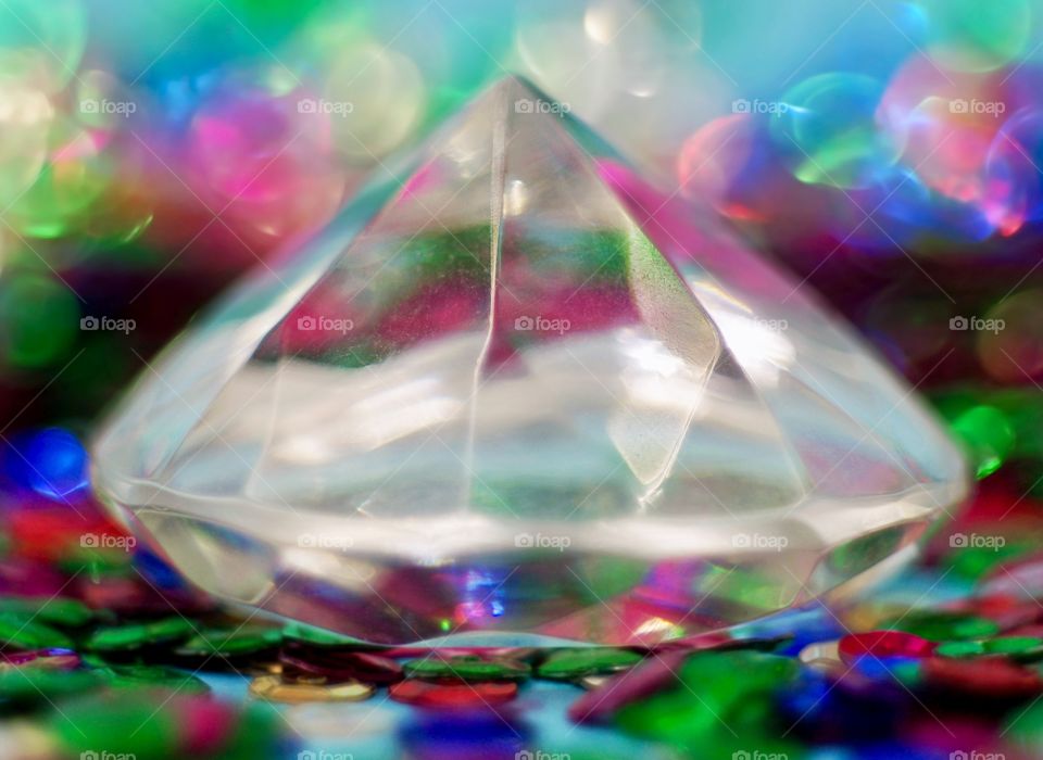 Glass prism diamond 