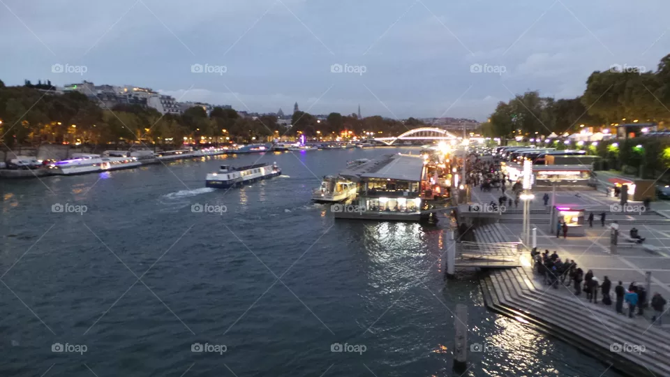 paris