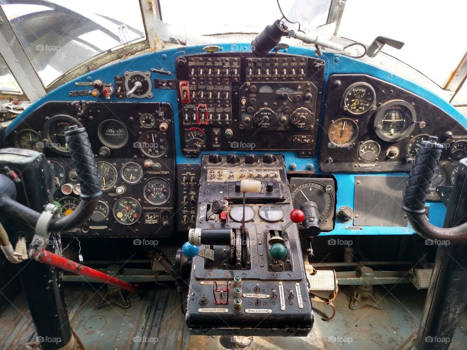 airplane controls. dashboard in old, but functional airplane