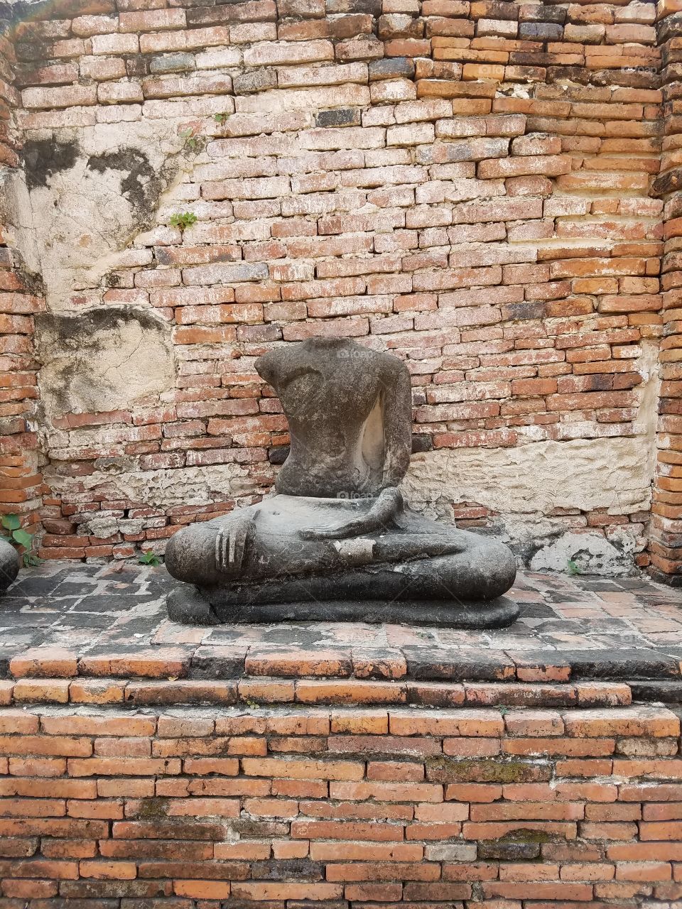 Buddha Statue Ruin