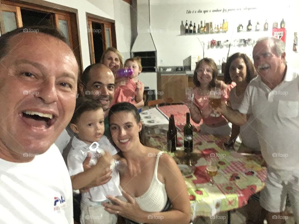 Nosso Réveillon! É muito bom passar as festas da virada de ano em família. Amo muito tudo isso!