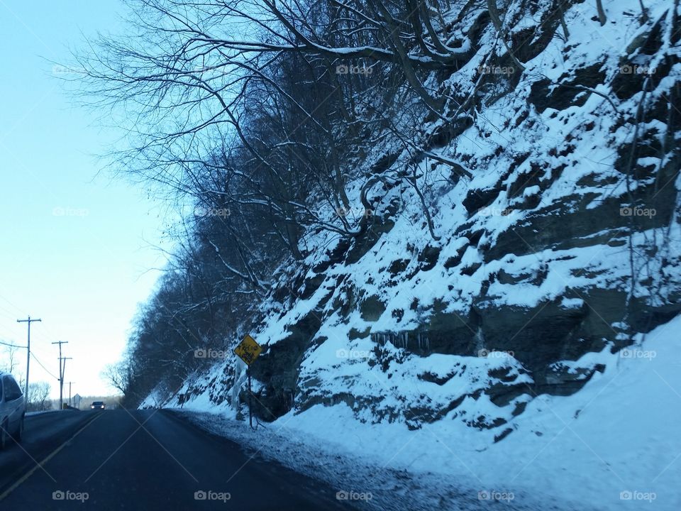 Snow Wall. The narrows between Newell and Chester WV