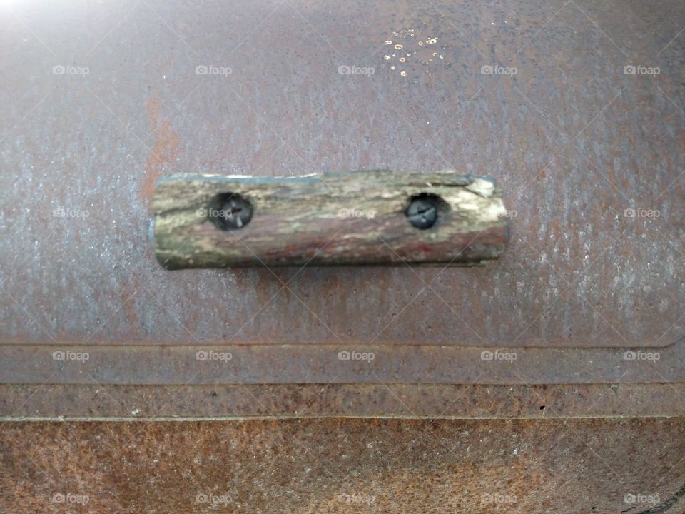 Angry Robot. this robot is angry because he is out of oil.