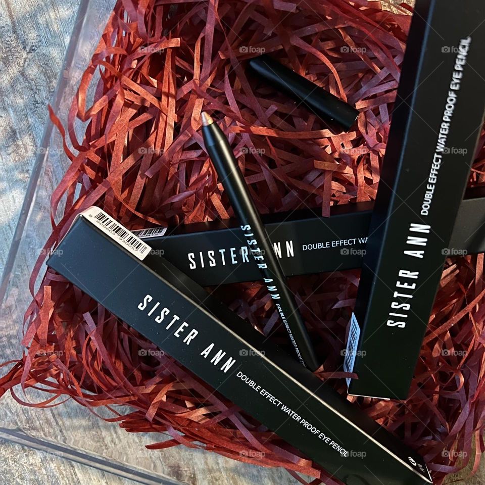 Korean brand of Eyeliner of different tones and glide well
