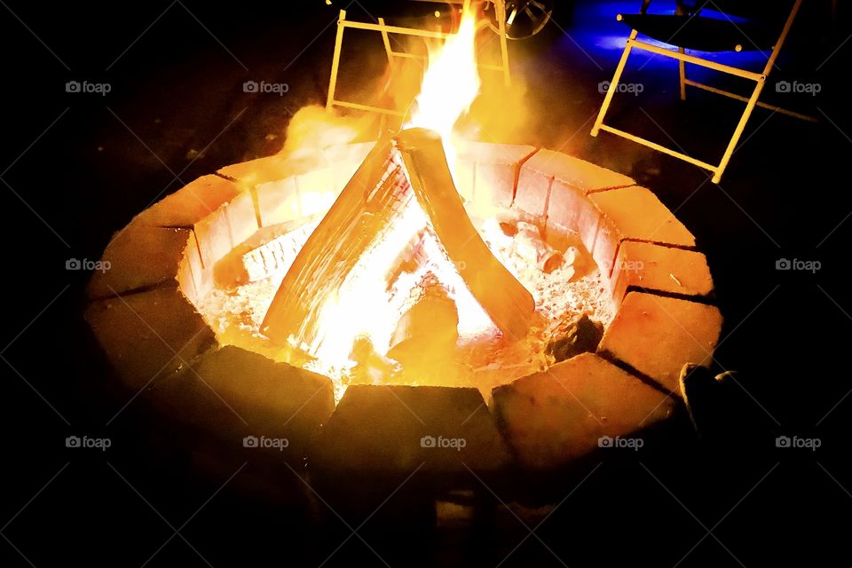 Camp Fire Fire Pit With Hot Burning Fire 