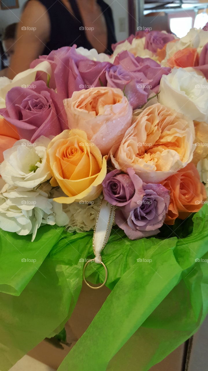 flower wedding bouquet spring colors