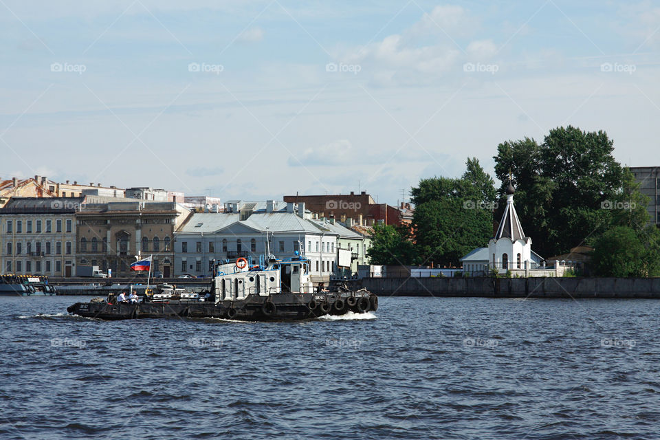 River in the city 