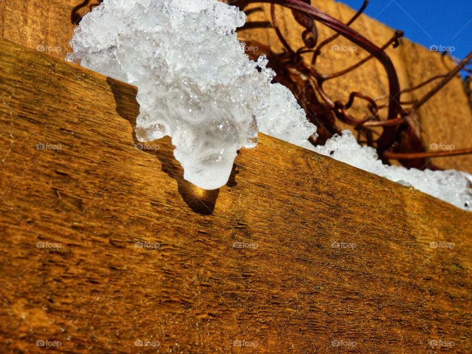 Ice on wood