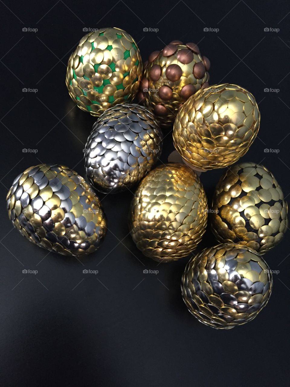 Neat of dragon eggs