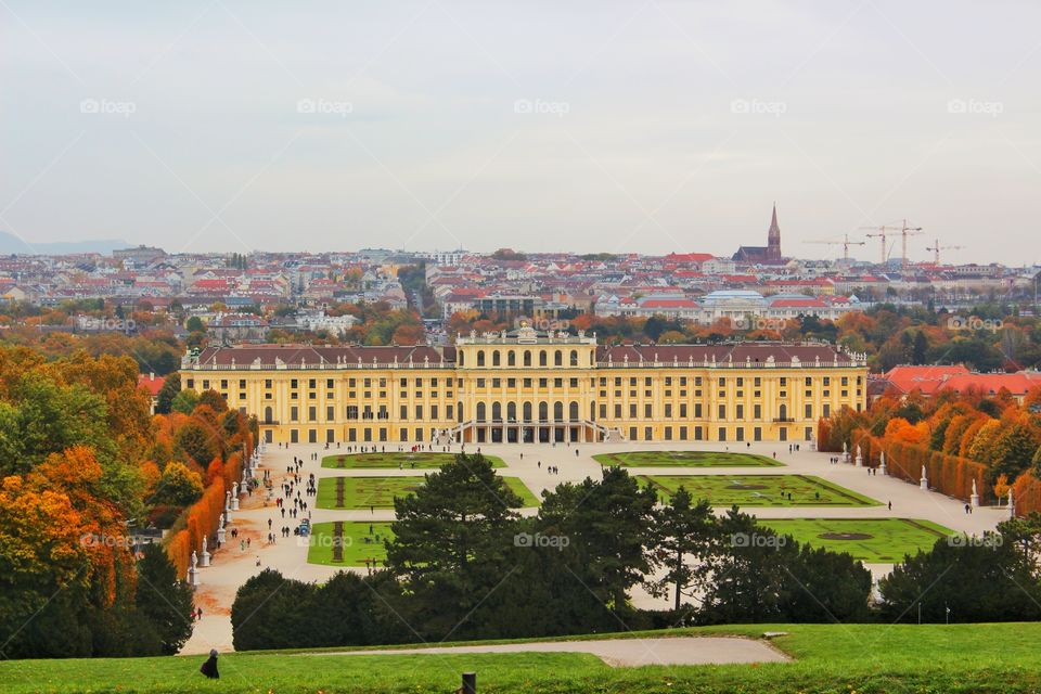 Schönbrunn palace l