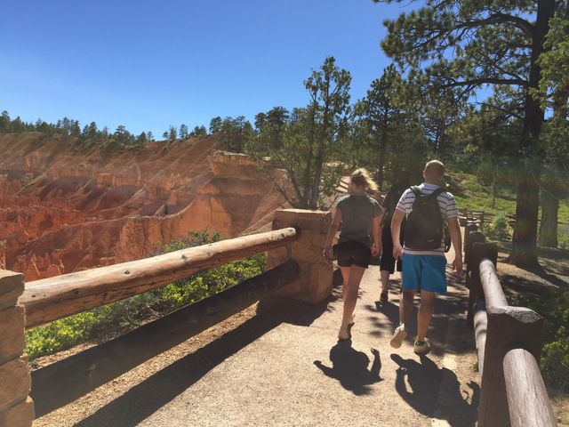 Bryce Canyon hiking 