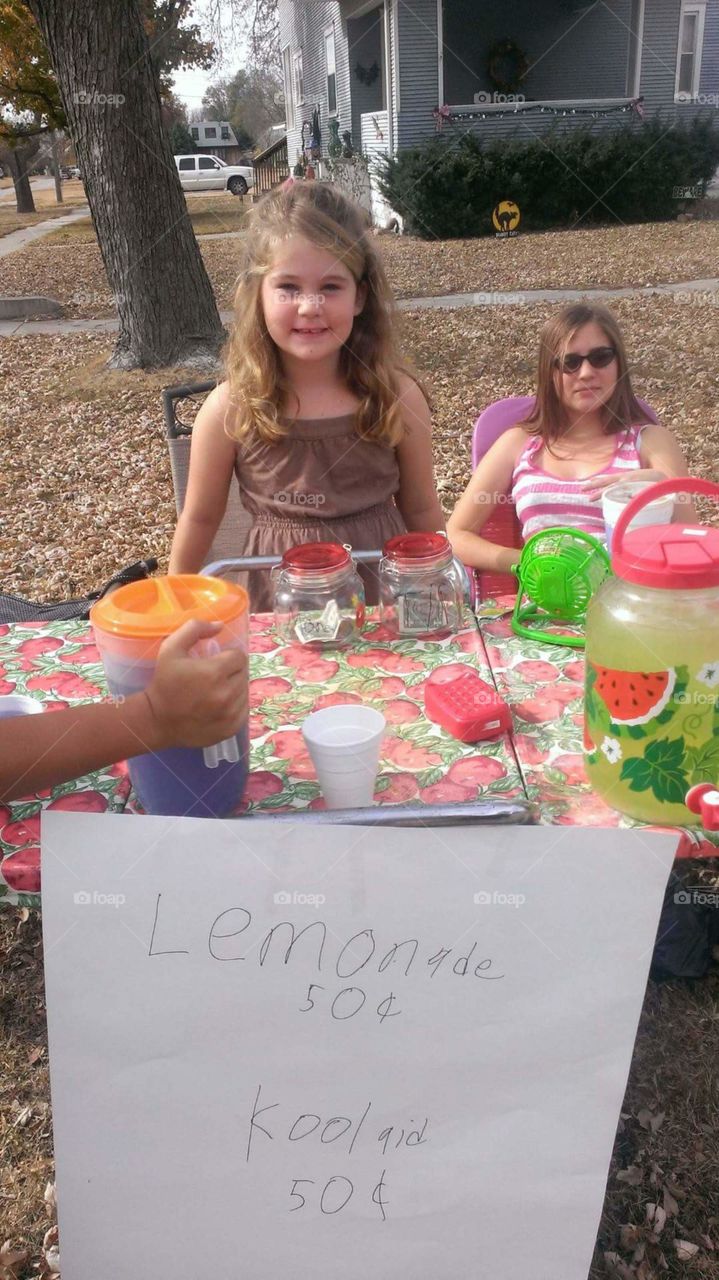 lemonaide stand with my sisters