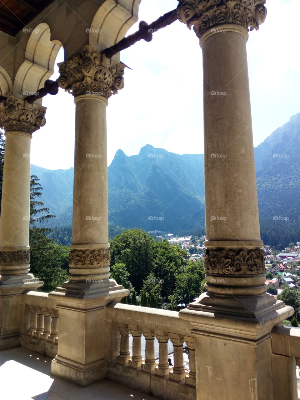 Arhitecture of column