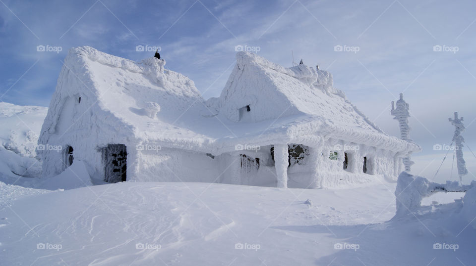 cottage in the mountains