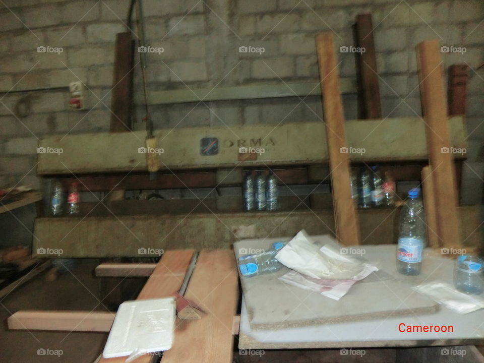 Clamp for gluing joints