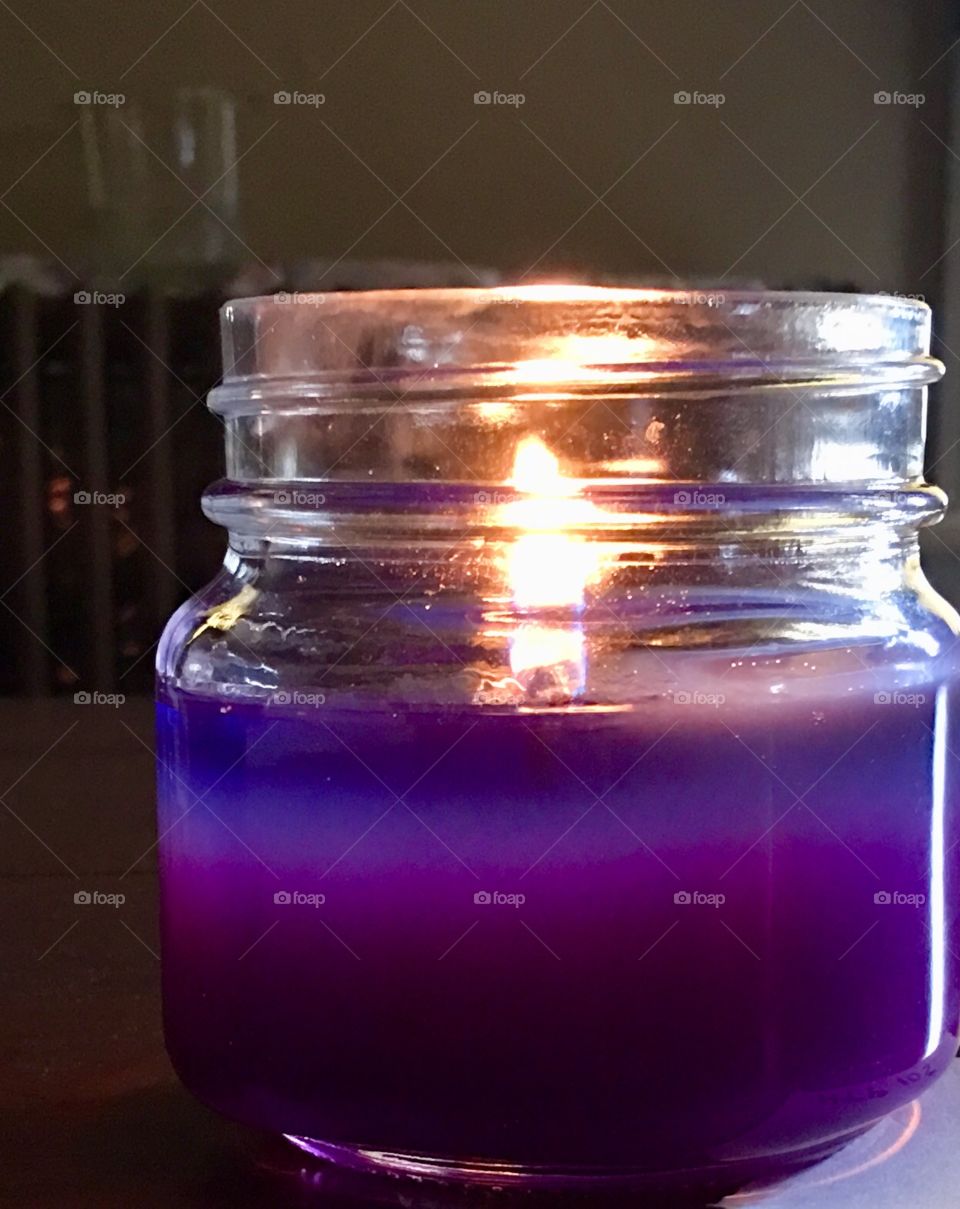 Wisteria fragrance candle