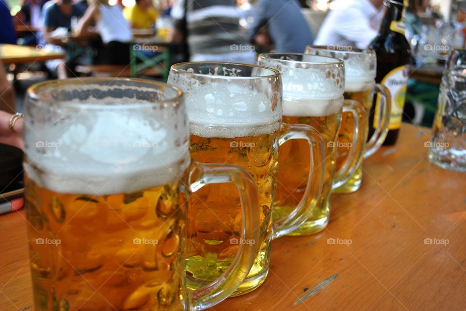 The best part about visiting Germany? Grabbing beer with friends. 