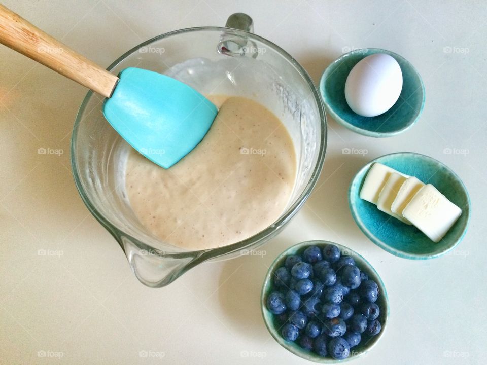 Preparation of blueberry pancakes