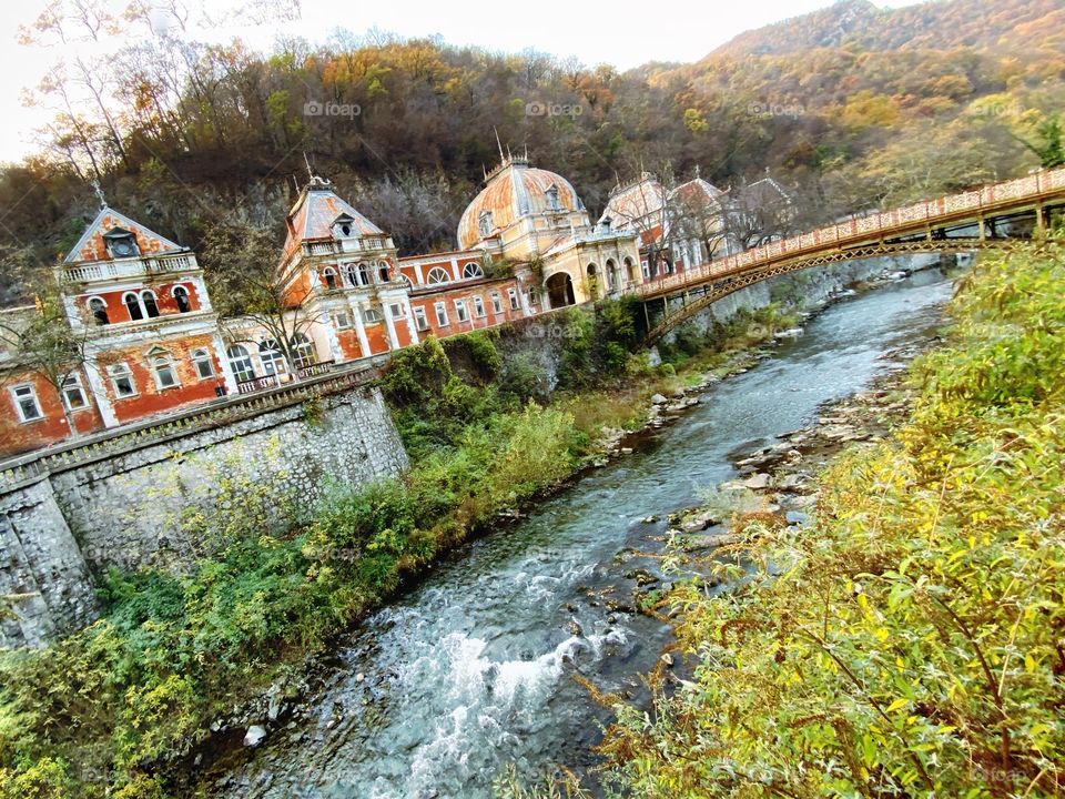 A bridge as old as the resort