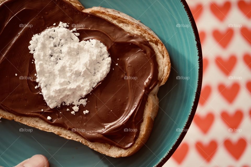 Sugar Heart Sandwich, Powdered Sugar And Nutella, Delicious Desserts, Food Photography, Sweet Treats 
