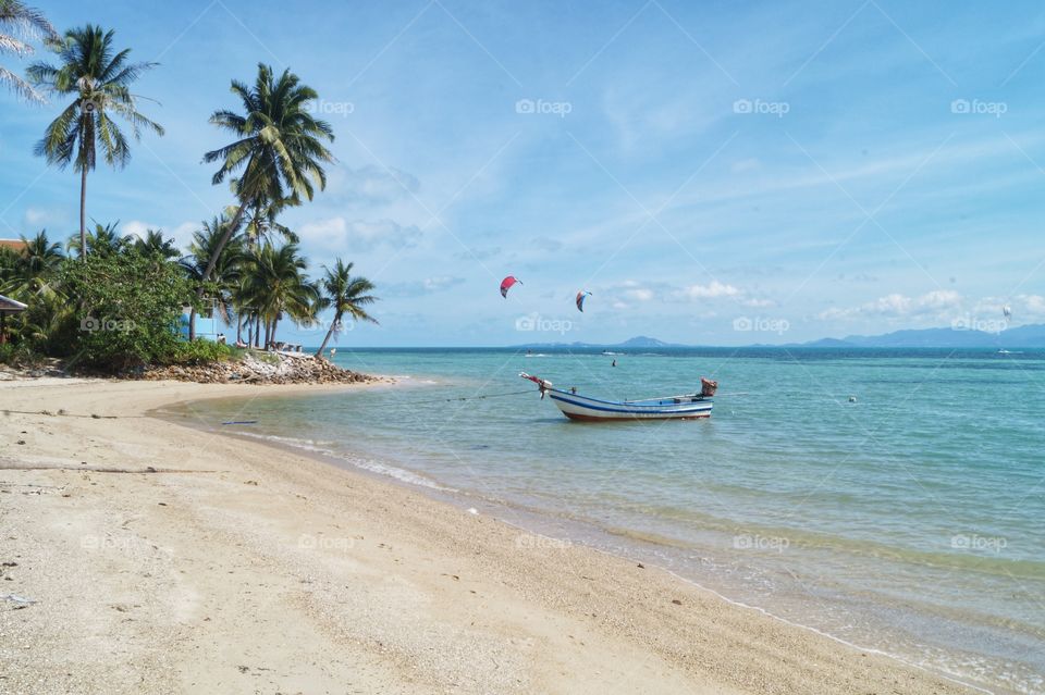 kitesurfing beach