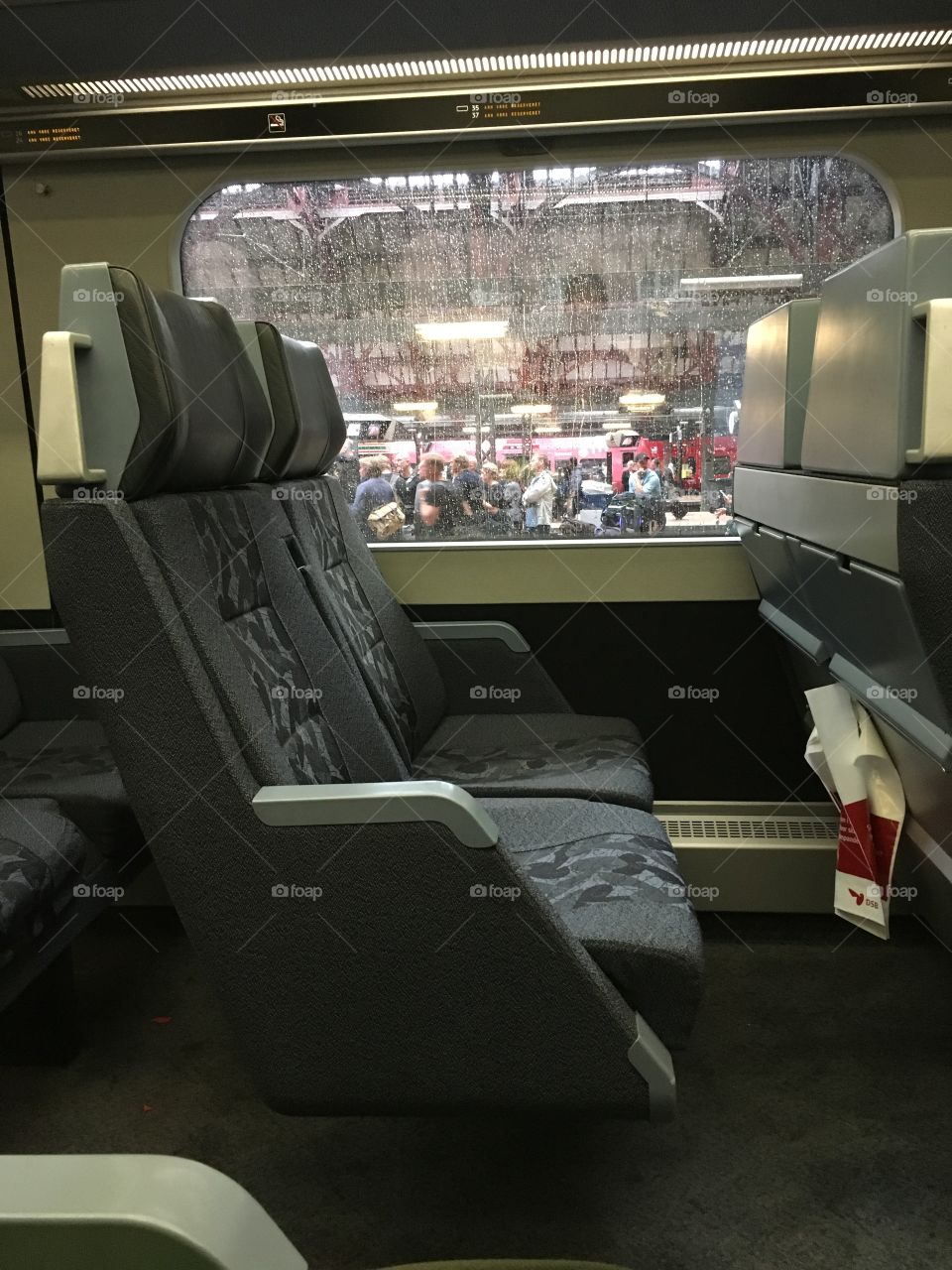 Train seats 