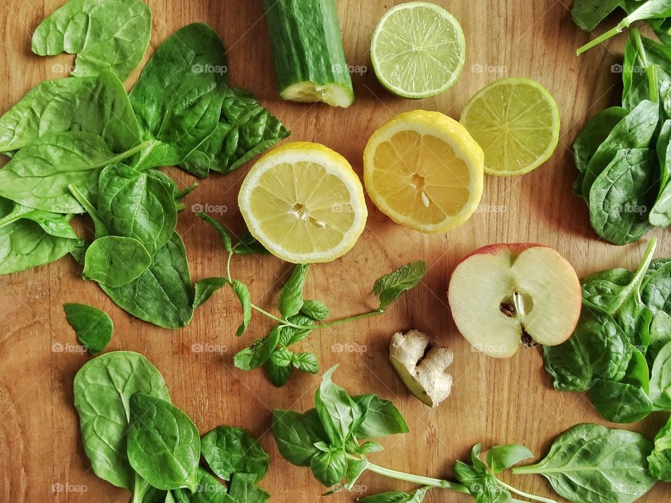 Green Smoothie Ingredients