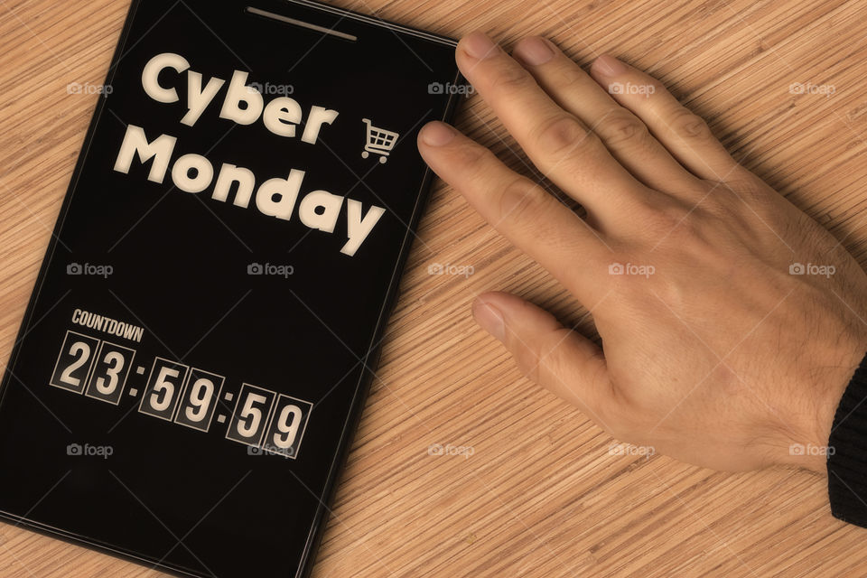 Cyber Monday ... countdown ...