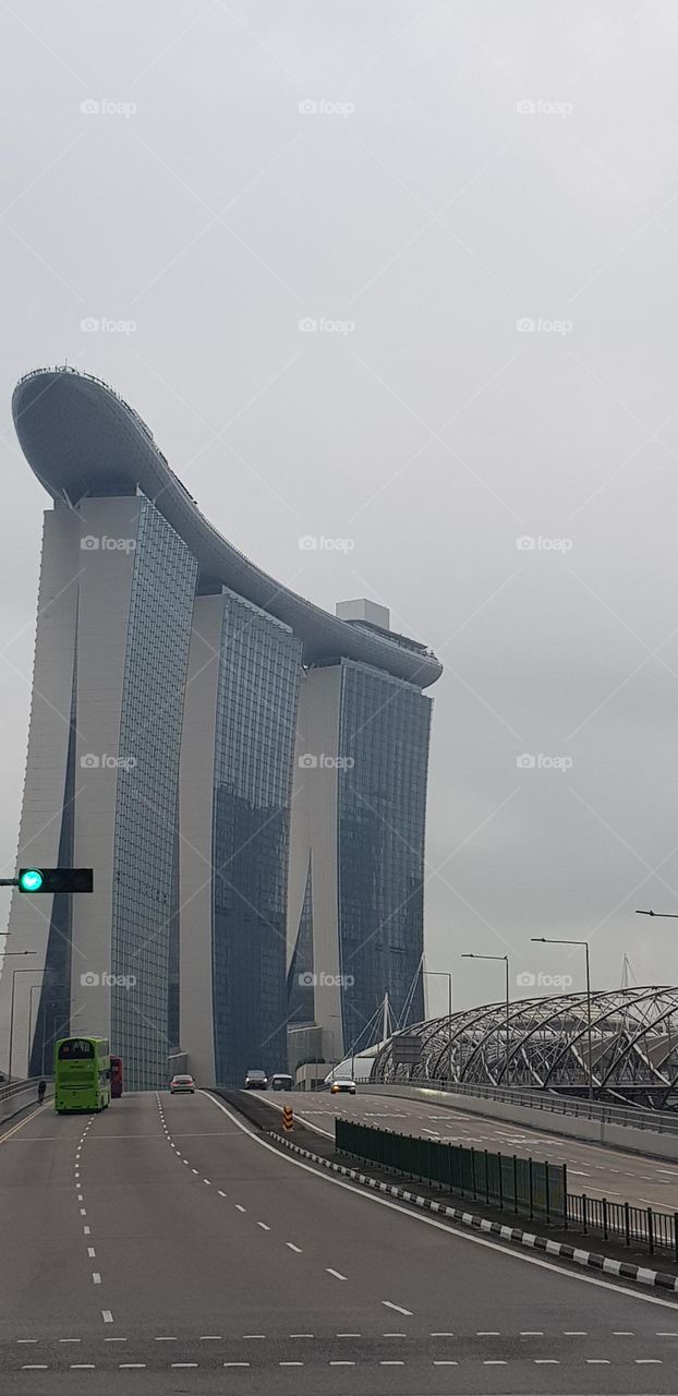 rectangle  shaped 3 tours  as called merina baysands in singapore