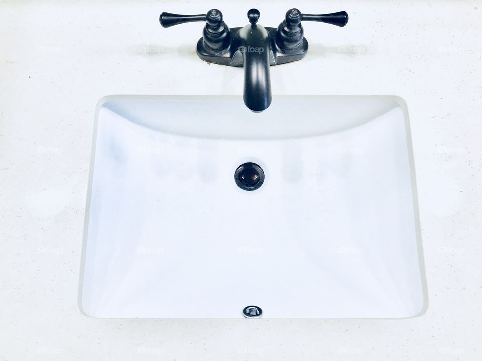 A sink has a very important job every day, sometimes we need to appreciate this little thing around and be thankful for being blessed. 