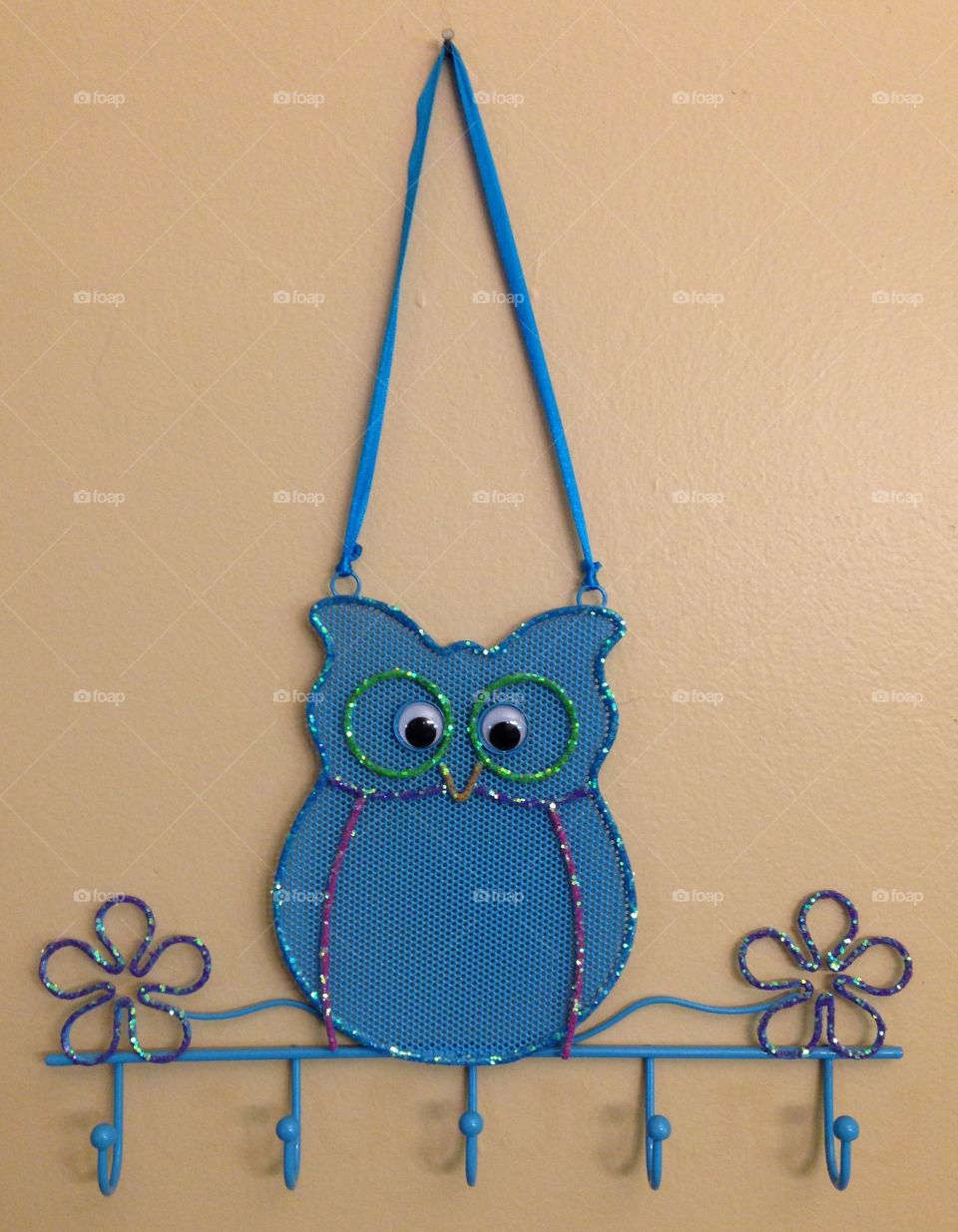 Owl hanging hook organizer