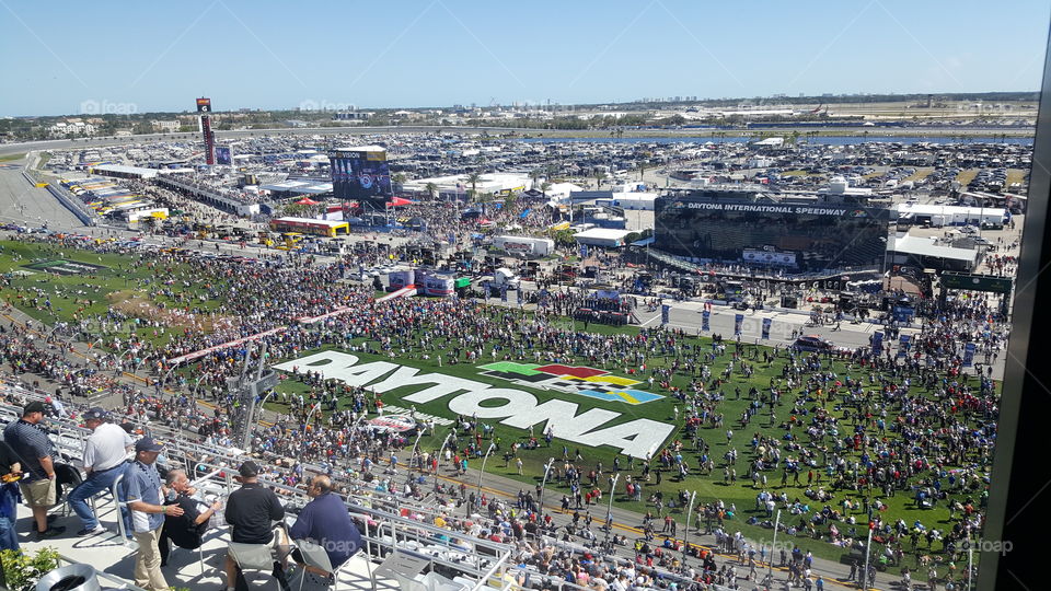 Daytona 500 pre-race