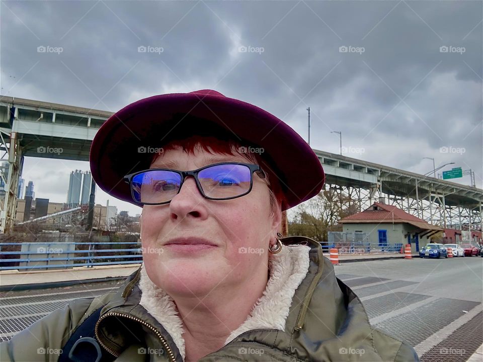 This is me, “Petra Schiller” a.k.a. “Maxine Firefox” a.k.a. “Maximiliane Feuerfuchs” making my way back to “Newtown Creek” by the “Pulaski Bridge” from the “Borden Avenue Bridge” over “Dutch Kills” in LIC, Queens. 2023. Hypnotic Productions