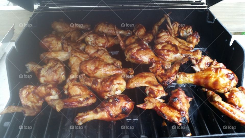 BBQ chicken. What's better than some BBQ chicken in the spring time? 