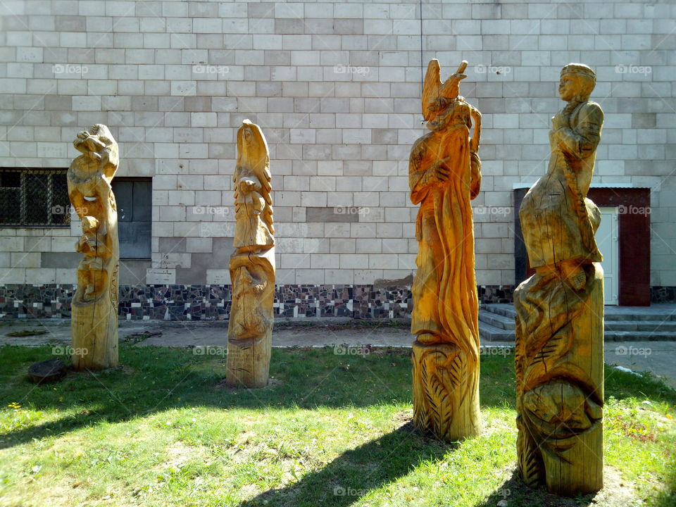 Wooden statues in the city of Sarapul