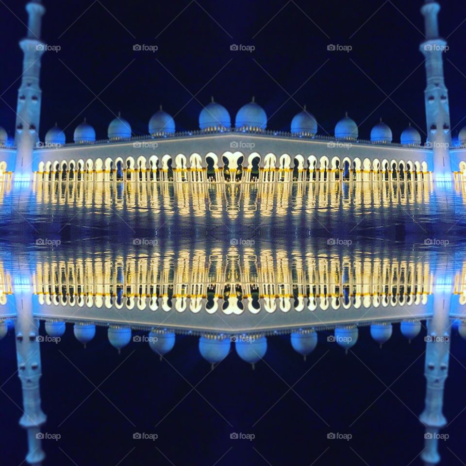 Sheikh Zayed mosque Mirrored