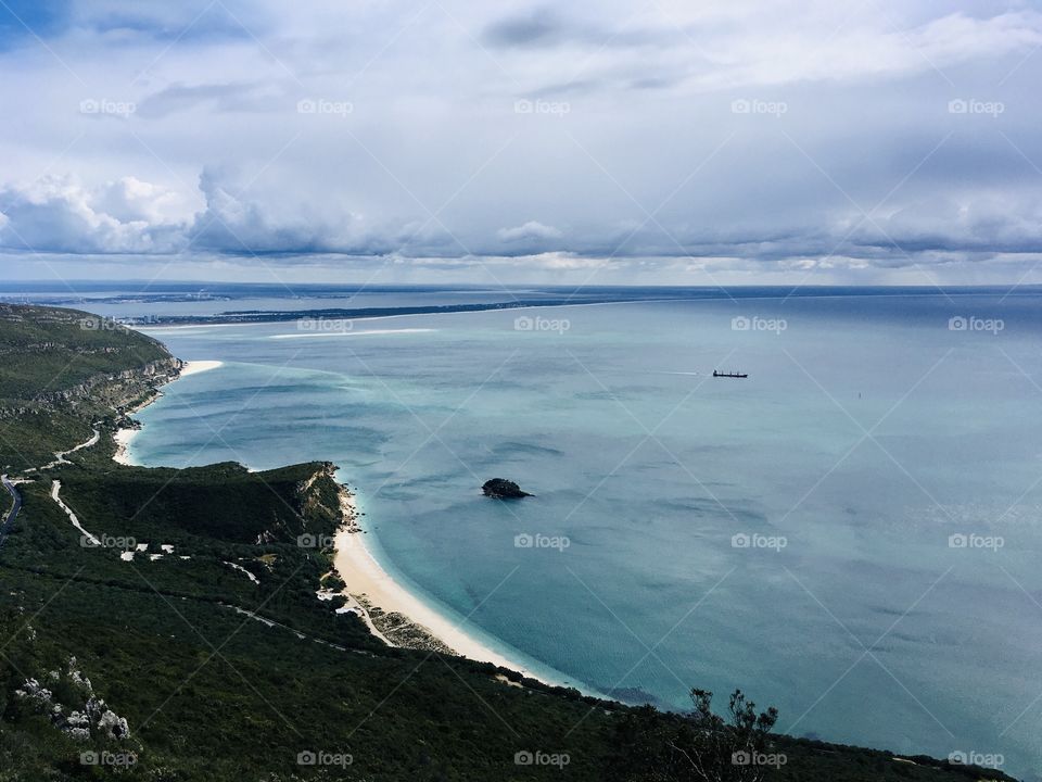 Blue Ocean and Sky, Beach and beauty 