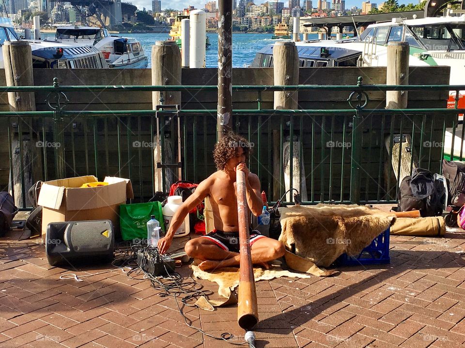 Aborigine Playing the Didgeridoo, Sydney, Australia 