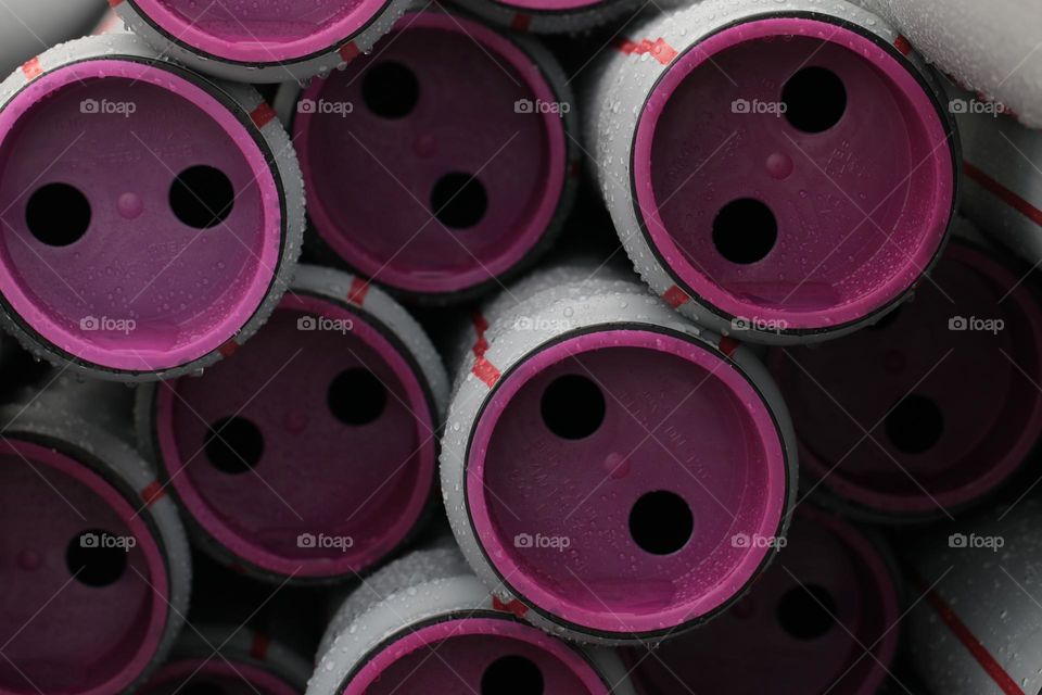 Leitungsröhren mit Deckel