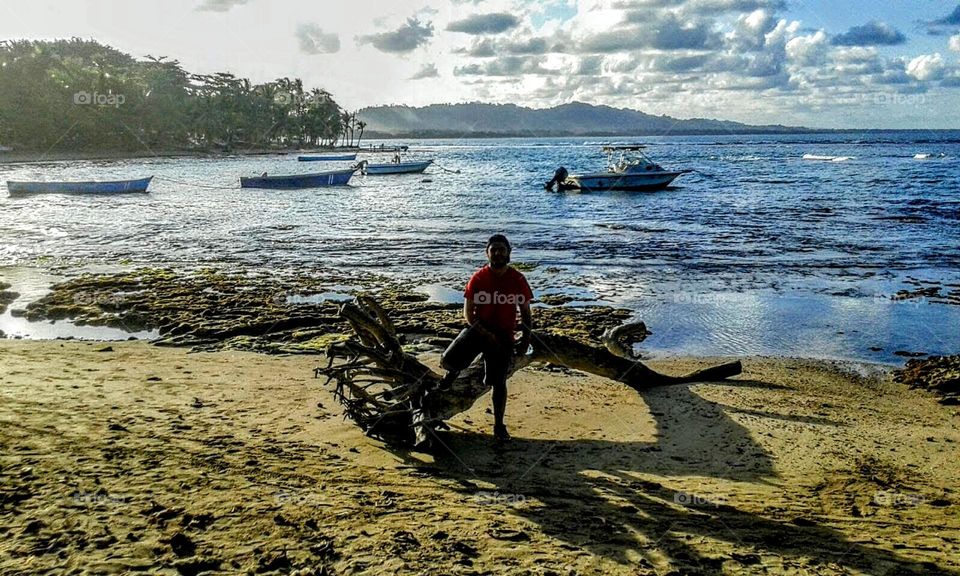 Vibras de Puerto Viejo, Limon