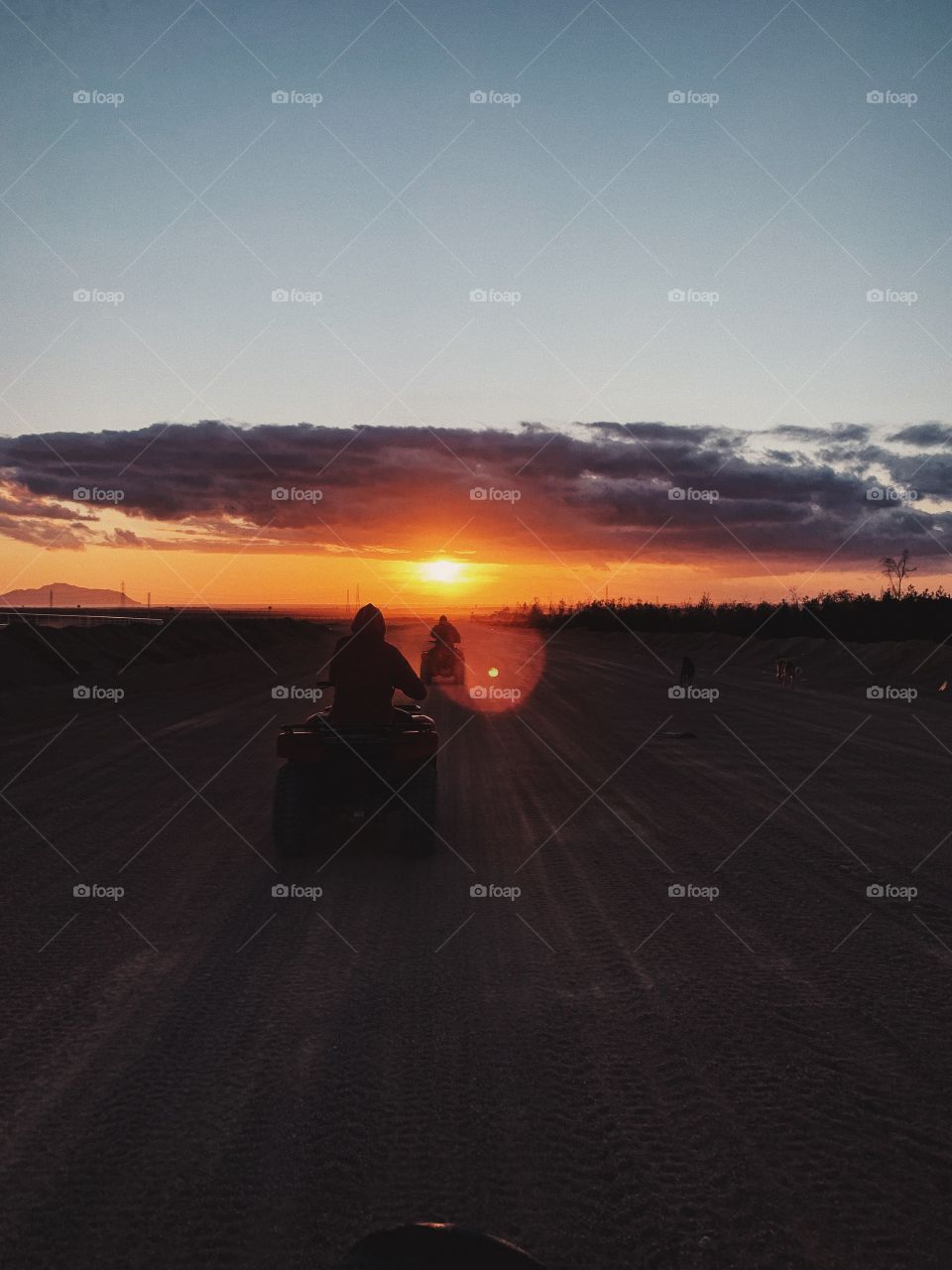 Friends. Car, sunset