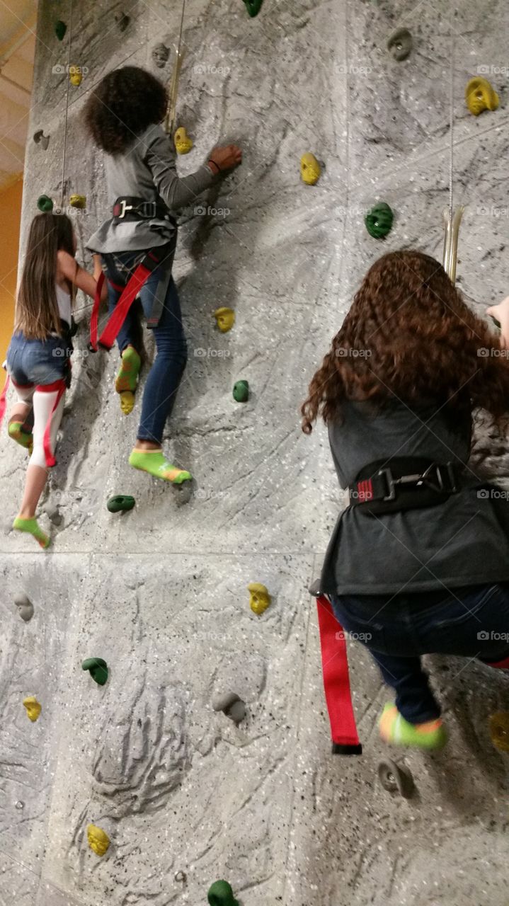 kids rock climb