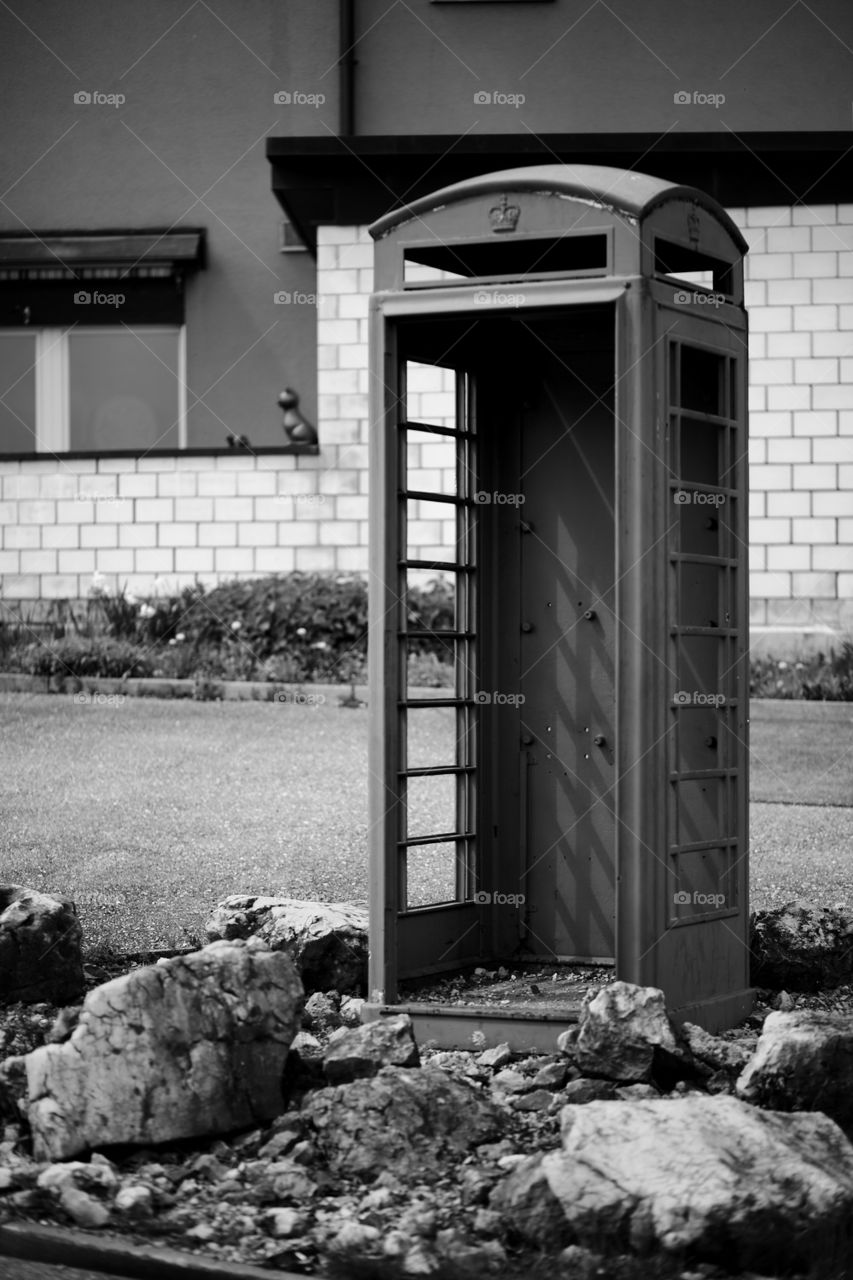 PHONE BOX