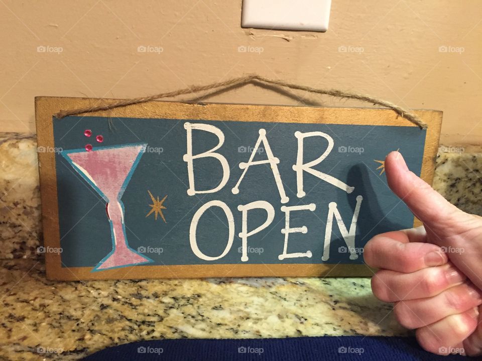 Bar Open