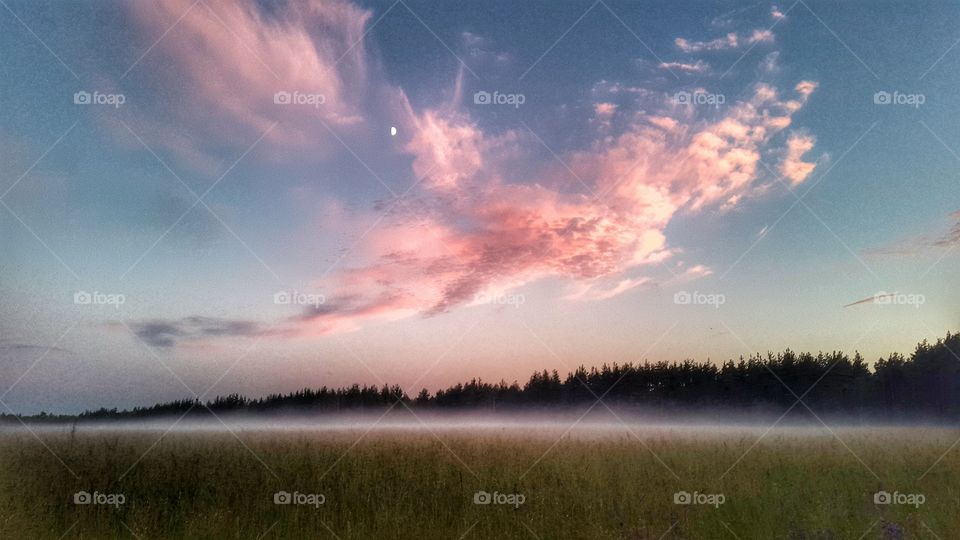 прекрасный волшебный невероятный закат вечер