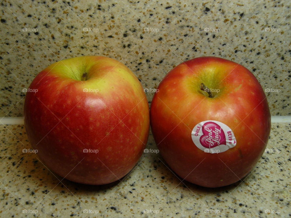 Pink Lady Apples - Shiny Apple