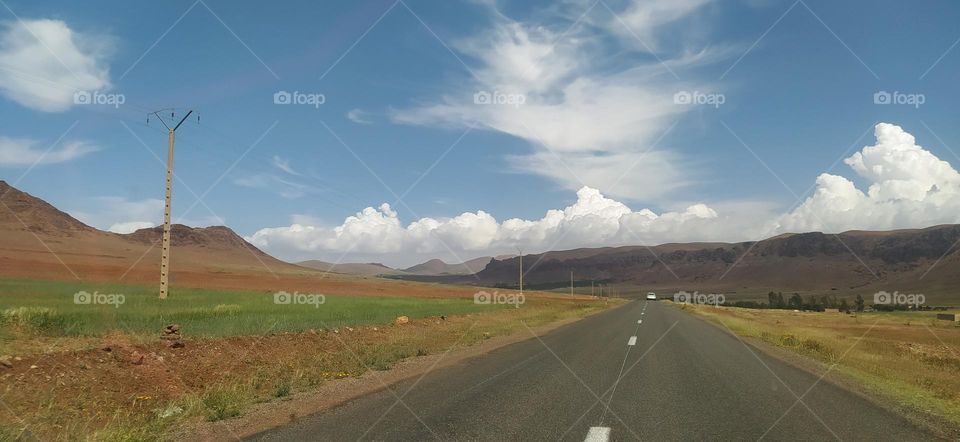 the road during traveling