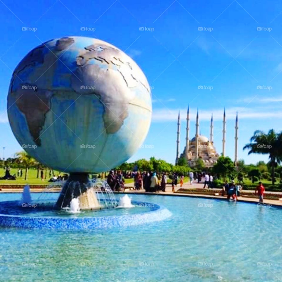 Adana Merkez park Dünya ve merkez cami