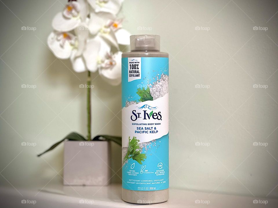 I love the clean, fresh smell of the St. Ives Sea Salt & Pacific Kelp exfoliating body wash.